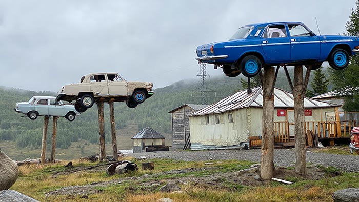 Горный Алтай. Коллекция старых советских автомобилей